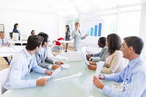 中国时尚品牌运营与国内贸易代理 策略、路径与协同发展